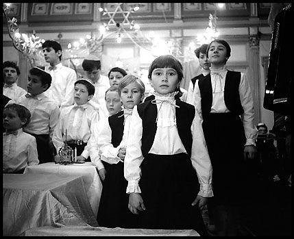 אדוארד סירוטה: הקהילה היהודית ברומניה, 1985 - 1987
